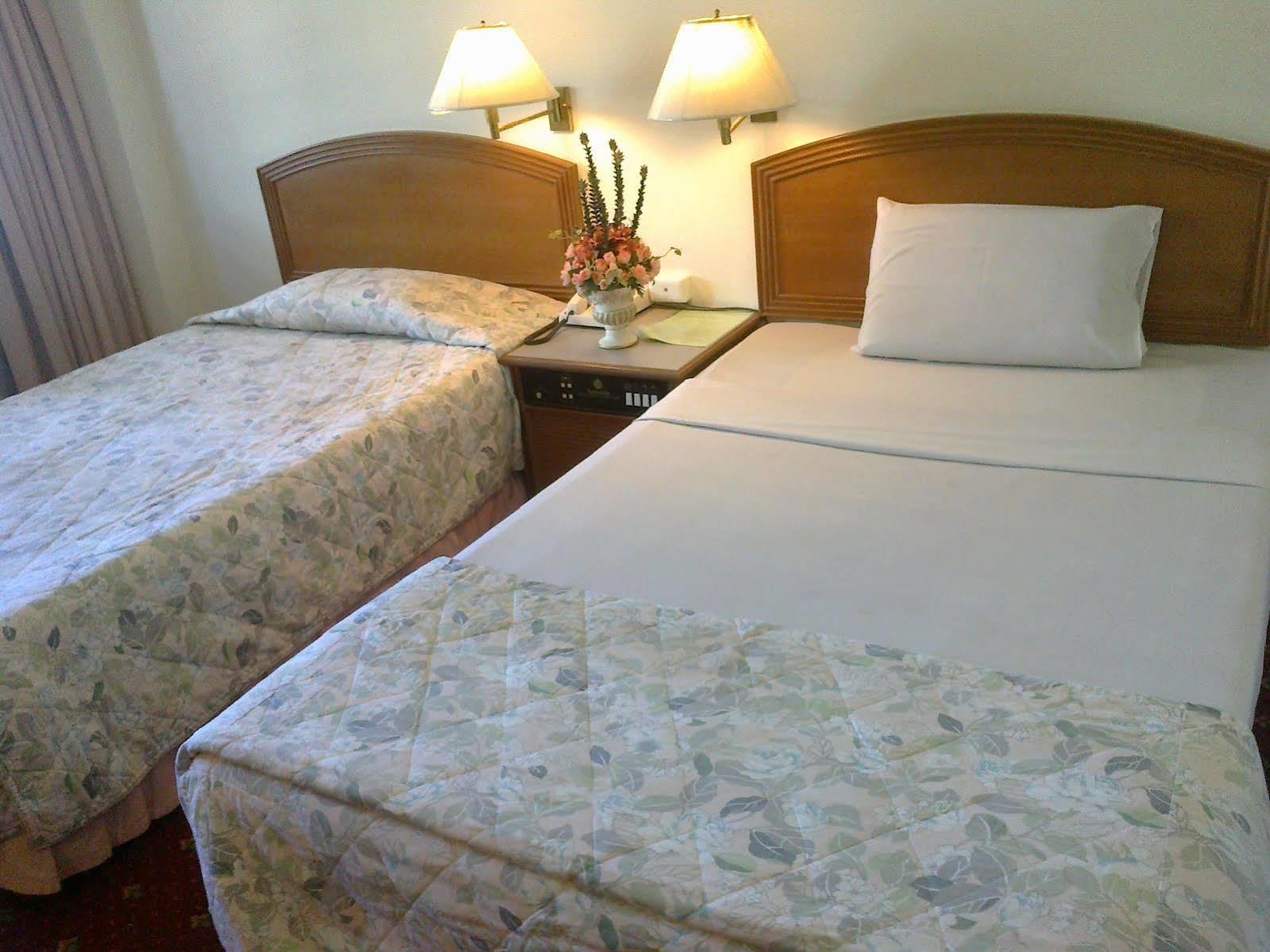Kosit Hotel Hat Yai Extérieur photo