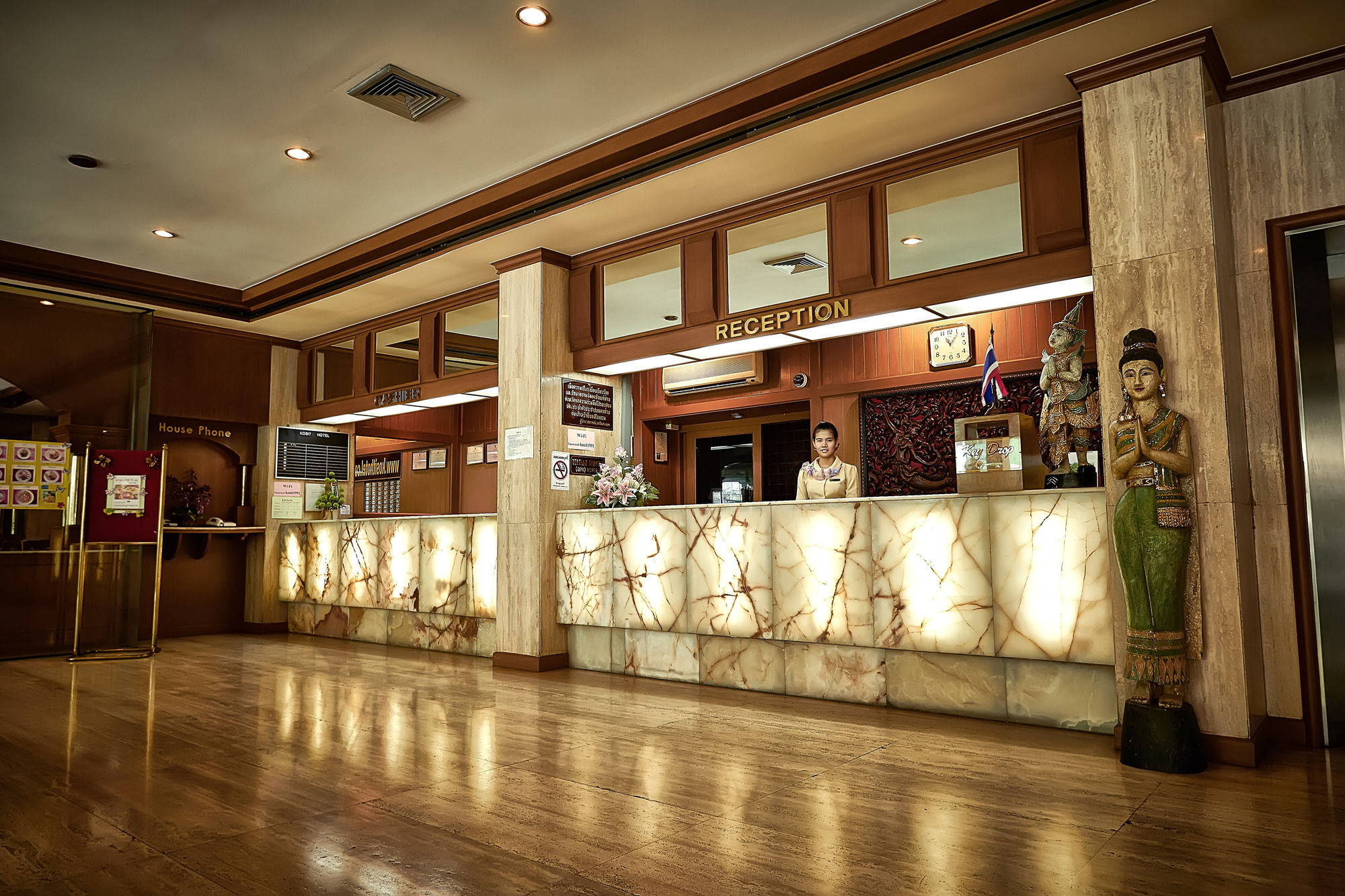 Kosit Hotel Hat Yai Extérieur photo